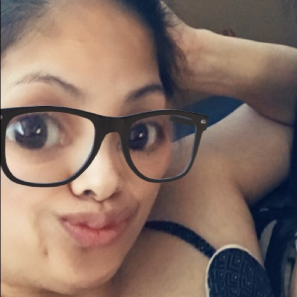 Meet your Posher, Christy nina